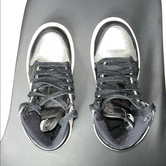 Jordan 1 Retro High OG TD Black and Silver Toe Toddler Size 11C Sneakers - Picture 14 of 17